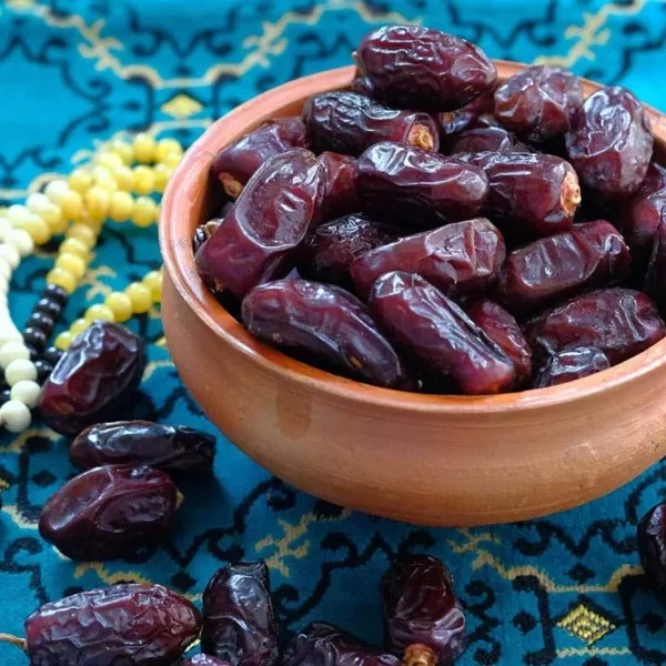 أشهر أنواع التمور فى السعودية