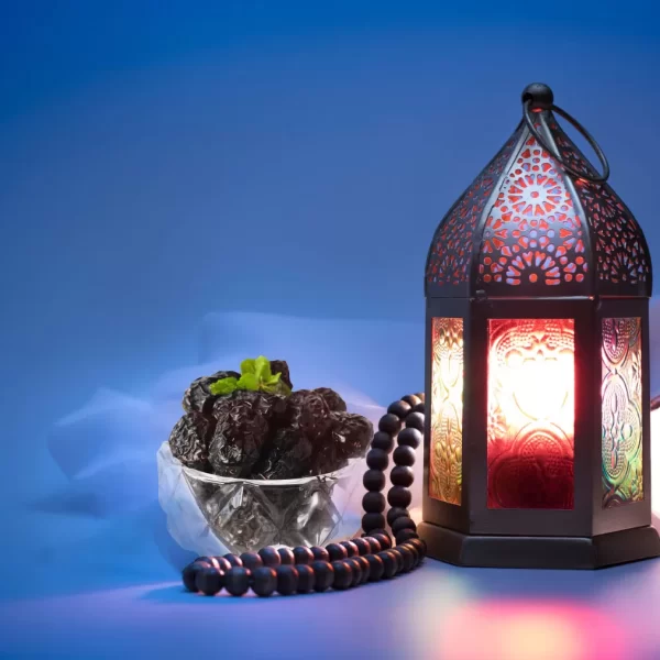 فوائد تناول التمر في شهر رمضان
