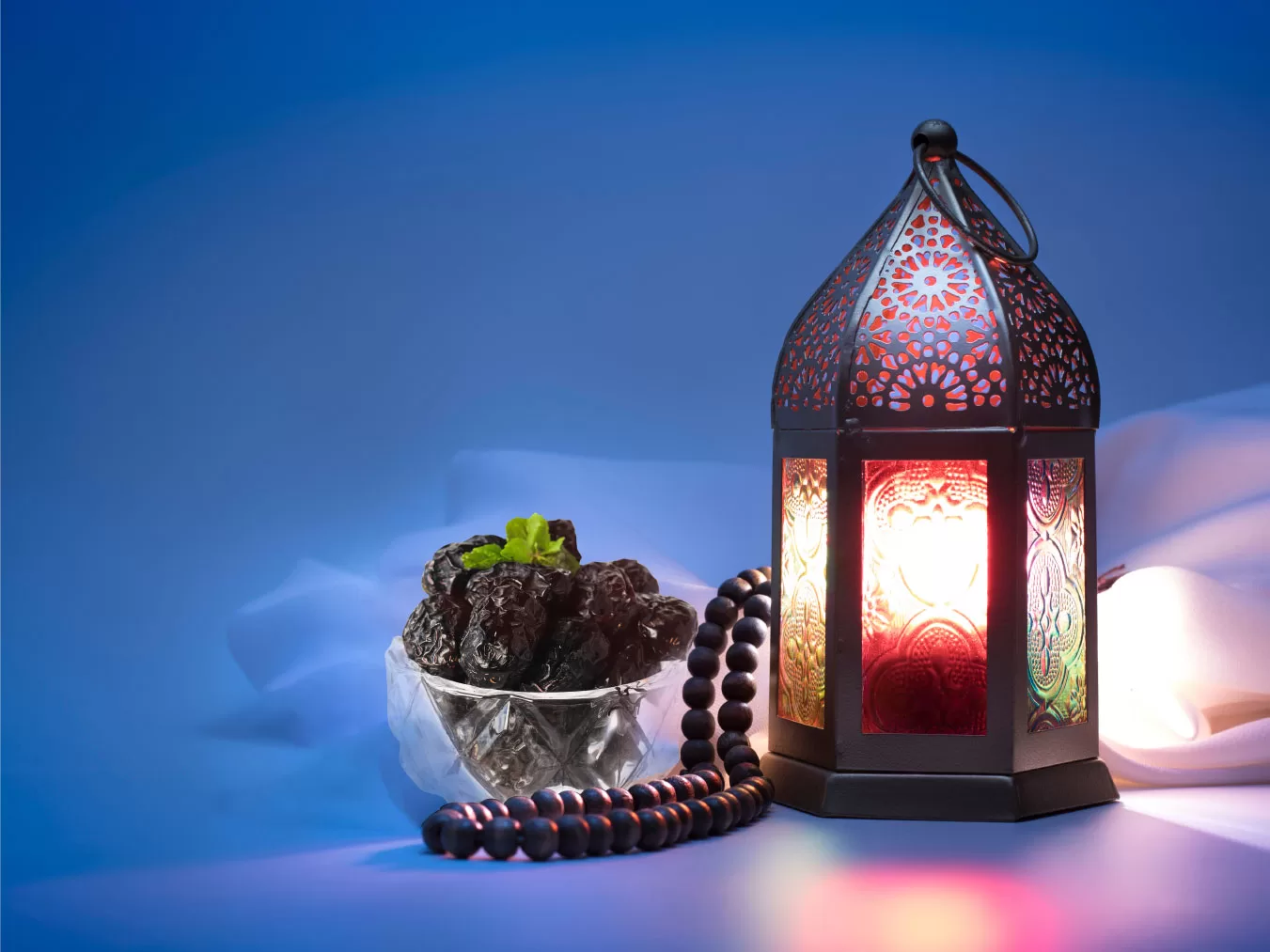 فوائد تناول التمر في شهر رمضان